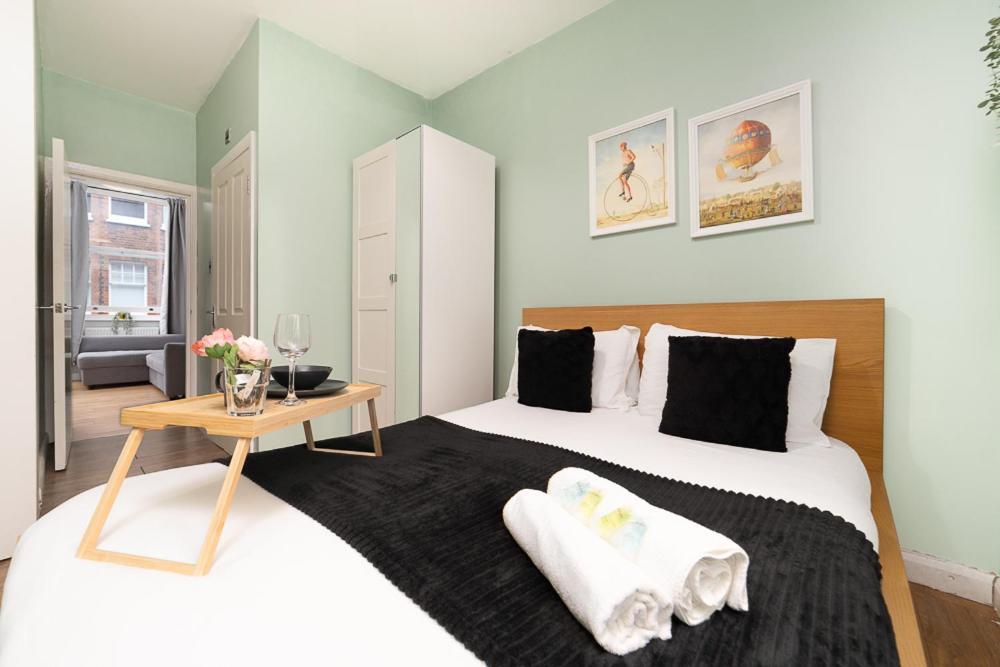 Luxury Stay In Holborn Walk To Oxford Street & Covent Garden Лондон Екстериор снимка